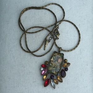 Chloe & Isabel Baroque Rouge pendant necklace